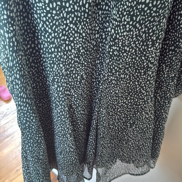 Joie green and White patterned Long Sleeve Dress medium - Picture 5 of 7